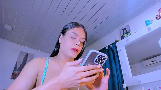 LatinVenuz online show from 02/21/26, 05:52