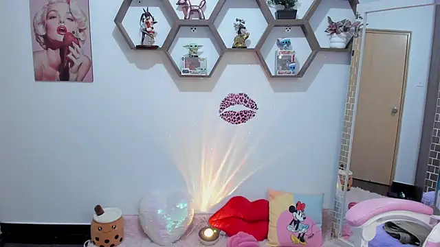 SharonSander online show from 03/13/25, 08:59