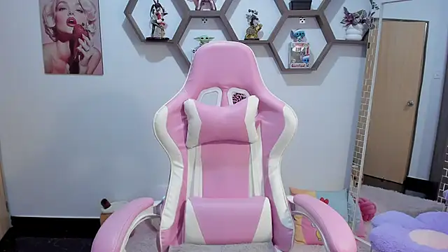 SharonSander online show from 03/15/25, 07:09