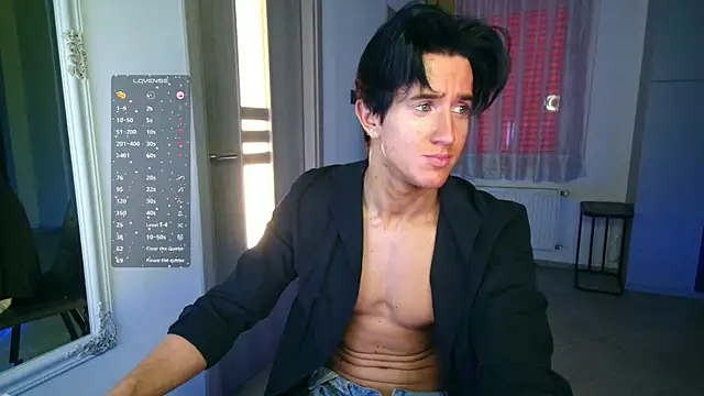 Snapshot of ChristianLevine_ chatting on 04/27/26, 04:16 ChristianLevine online show from 04/27/26, 04:16