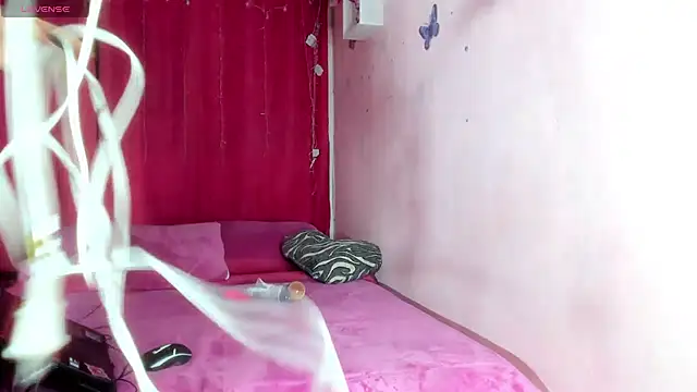 Snapshot of Jazmin_prins chatting on 02/08/25, 12:49 Jazmin prins online show from 02/08/25, 12:49