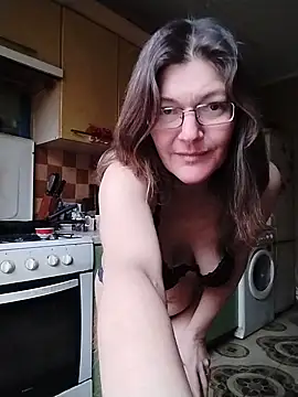 Snapshot of _angel_naturally_ chatting on 12/27/24, 08:35  angel naturally  online show from 12/27/24, 08:35