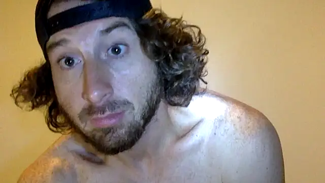 Snapshot of sirchubster chatting on 10/05/25, 06:56 sirchubster online show from 10/05/25, 06:56