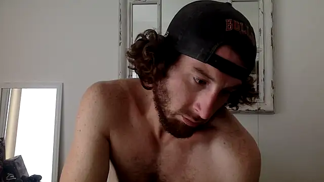 Snapshot of sirchubster chatting on 10/19/25, 06:30 sirchubster online show from 10/19/25, 06:30