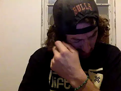 sirchubster online show from 12/15/25, 06:39