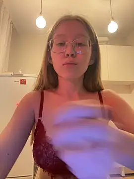 Eva Weyne online show from 01/03/25, 05:10