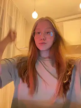 Eva Weyne online show from 01/07/25, 08:52