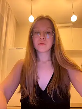 Eva Weyne online show from 09/28/25, 07:19