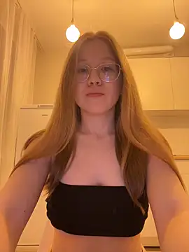 Eva Weyne online show from 10/11/25, 06:50