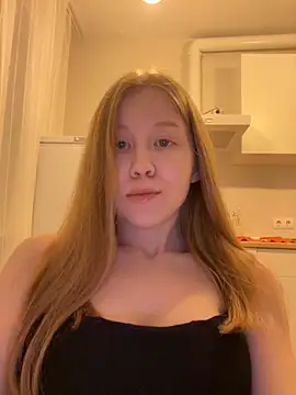 Eva Weyne online show from 12/20/25, 06:37