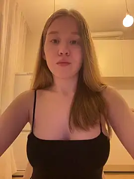 Eva Weyne online show from 03/12/26, 08:26