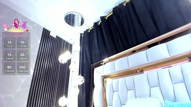 Snapshot of SarayRoyse chatting on 10/15/25, 07:36 SarayRoyse online show from 10/15/25, 07:36