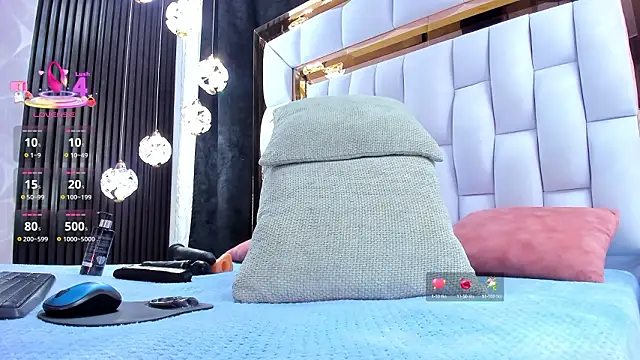 SarayRoyse online show from 03/10/26, 07:52