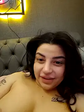 Esmertarcinim online show from 02/05/25, 06:59