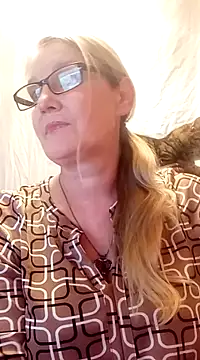 irinamaux online show from 02/04/25, 02:53