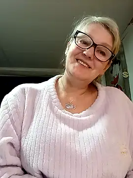 irinamaux online show from 04/21/26, 02:51