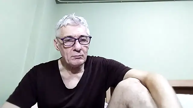 BIGUNCUTHARDCOCK online show from 10/12/25, 12:53