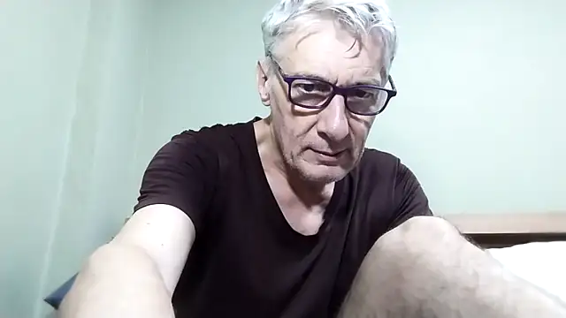 BIGUNCUTHARDCOCK online show from 11/18/25, 11:48