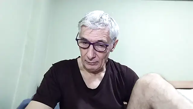 BIGUNCUTHARDCOCK online show from 11/29/25, 01:41