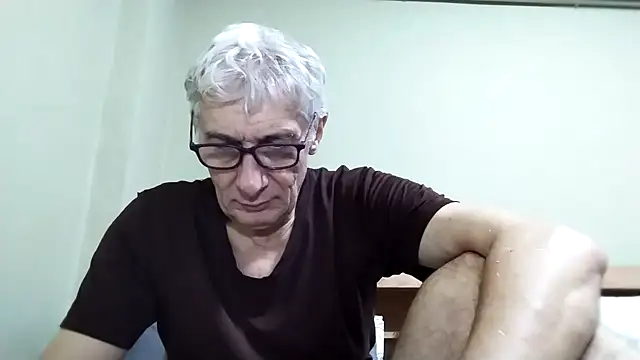 BIGUNCUTHARDCOCK online show from 11/30/25, 01:53