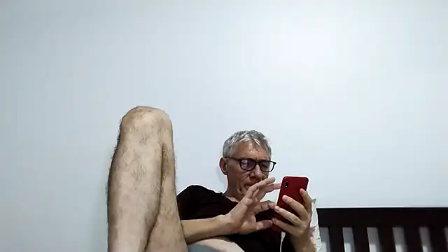 BIGUNCUTHARDCOCK online show from 02/11/26, 02:00