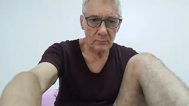 BIGUNCUTHARDCOCK online show from 06/04/26, 12:05