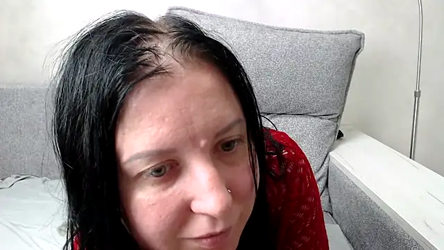 Longhairgirl online show from 10/20/25, 04:29