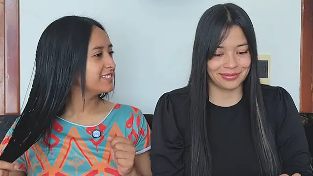 2SummerLove1 online show from 11/17/25, 02:34