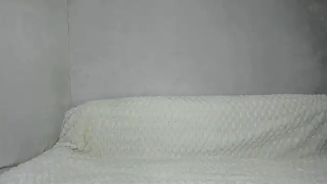 Makentoshi  online show from 04/05/26, 05:21