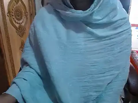 Snapshot of SohanaSabaSexy chatting on 12/07/24, 10:56 SohanaSabaSexy online show from 12/07/24, 10:56