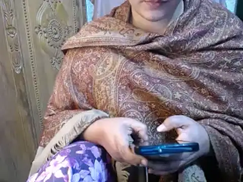 Snapshot of SohanaSabaSexy chatting on 01/07/25, 05:31 SohanaSabaSexy online show from 01/07/25, 05:31