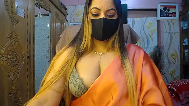 Snapshot of SohanaSabaSexy chatting on 01/17/26, 05:05 SohanaSabaSexy online show from 01/17/26, 05:05