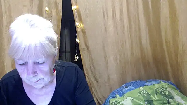  Estelitta 5 online show from 01/18/25, 06:53