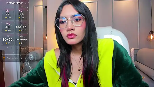 AzuraKindong online show from 11/14/25, 07:45