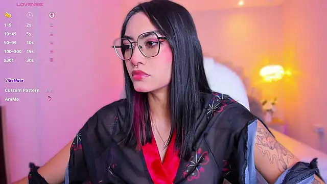 AzuraKindong online show from 04/17/26, 07:28