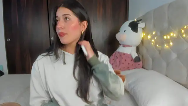 ChanellGV online show from 03/21/25, 01:34