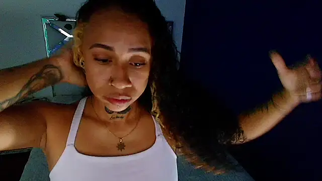 cattaleeyaa online show from 12/18/24, 02:53