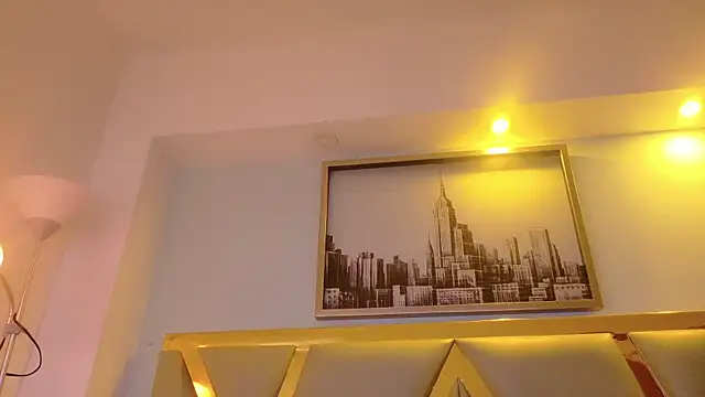 cattaleeyaa online show from 09/19/25, 12:50