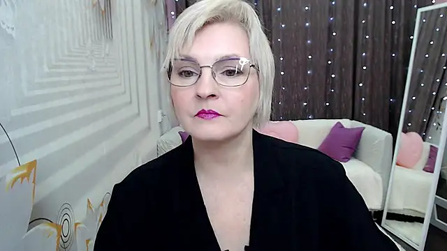 BlondeBrilliant7 online show from 01/21/25, 05:38