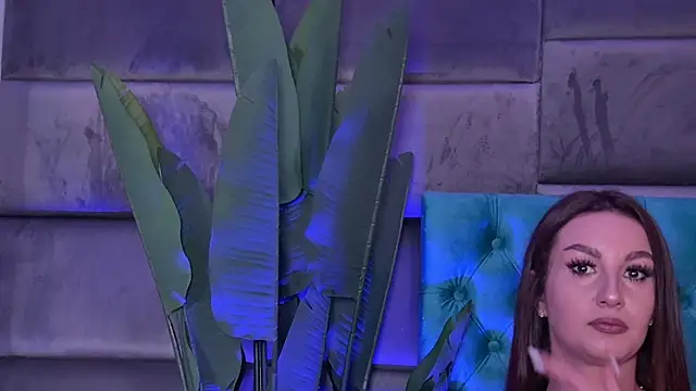 SecretSienna online show from 11/16/25, 04:07