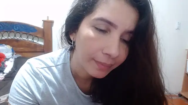 Ainhoa-hot online show from 05/24/26, 03:00