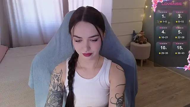 kate leoo online show from 04/12/26, 10:09