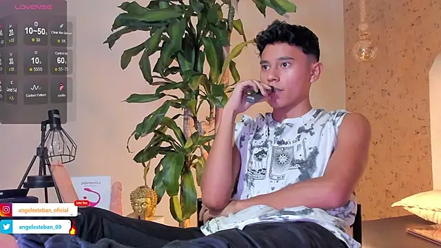 Angel esteban fx online show from 02/01/25, 10:37