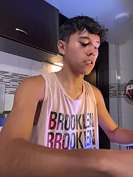 Angel esteban fx online show from 03/10/26, 12:37