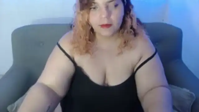 Snapshot of pamelavillaloboss chatting on 11/25/25, 09:48 pamelavillaloboss online show from 11/25/25, 09:48