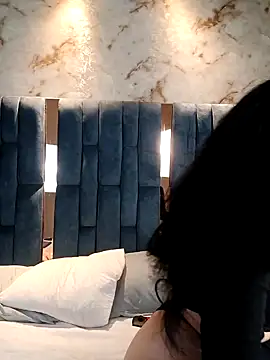 Arii Vga online show from 11/28/25, 05:10