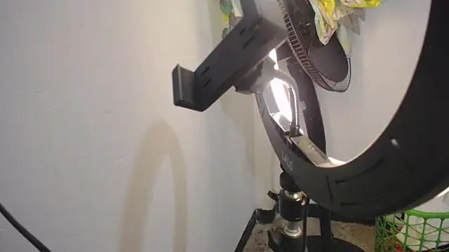 Stepmom slut 50 online show from 01/23/25, 10:33