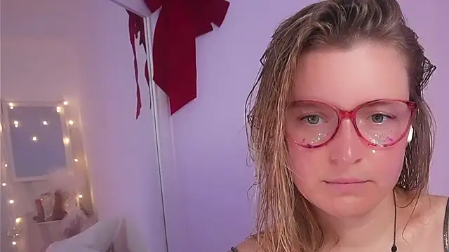 Ameliasweety69 online show from 02/23/25, 01:10