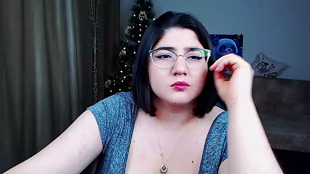 Snapshot of Crazy_Bunya chatting on 12/22/24, 02:16 Crazy Bunya online show from 12/22/24, 02:16