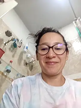 emilypoppy3 online show from 01/05/26, 06:11